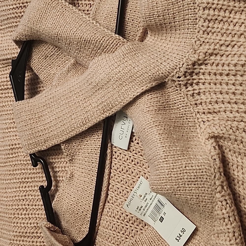 Nwt rose sweater size. 3x